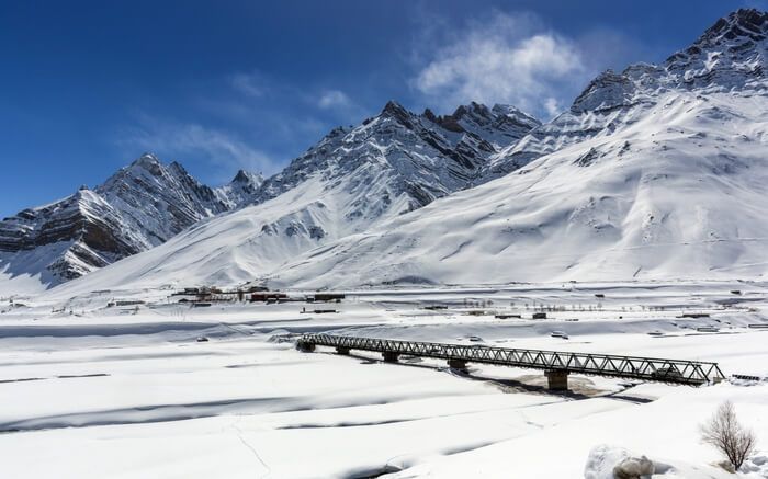 https://deshvideshstrapi.s3.ap-south-1.amazonaws.com/R_1_7de5cf6efd.jpg - Winter Spiti Valley 