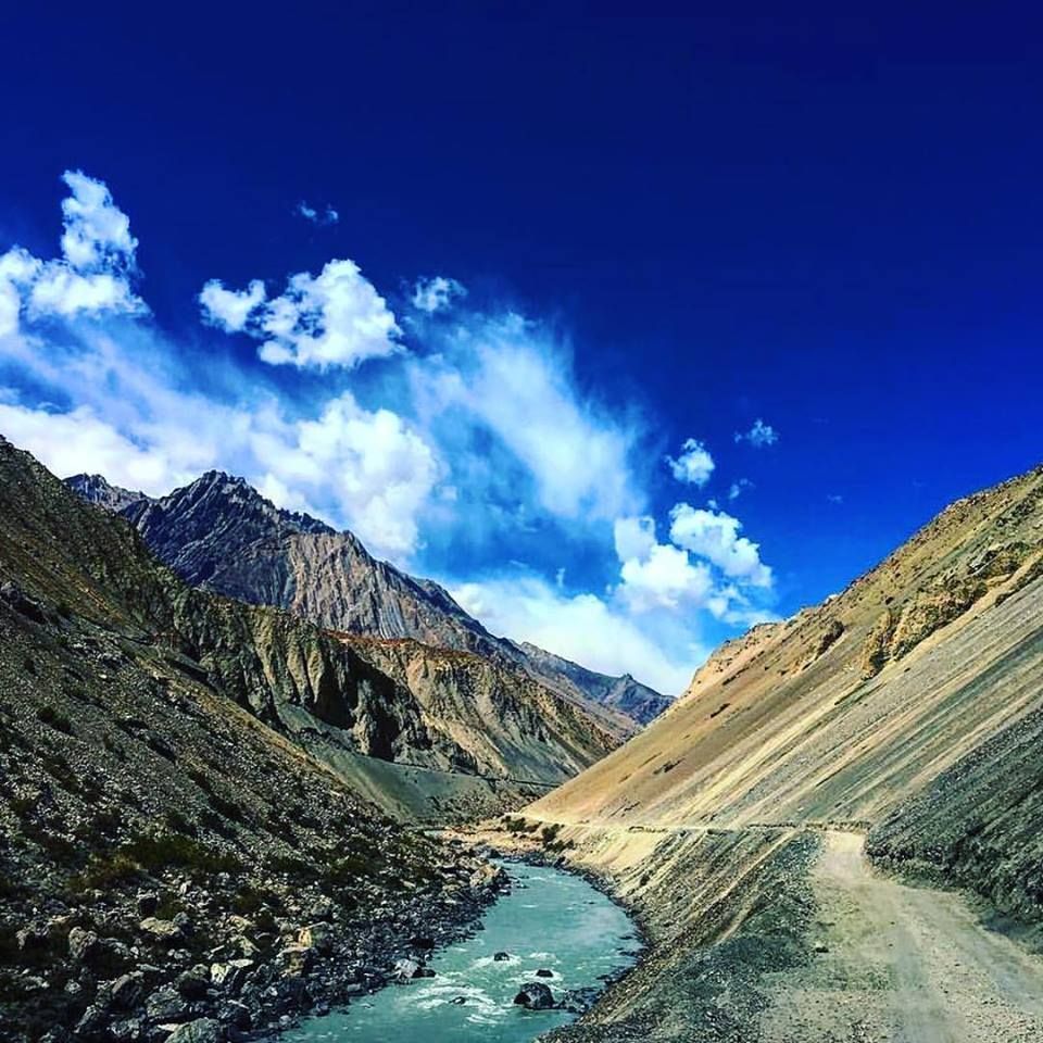 https://deshvideshstrapi.s3.ap-south-1.amazonaws.com/a759fb9f418e518675644c7cbb2a9eb6_33cf382f60.jpg - Spiti Valley Summer 