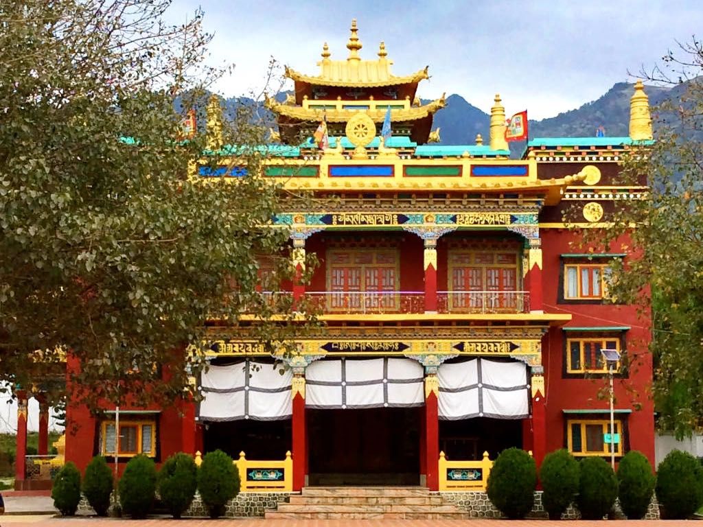 https://deshvideshstrapi.s3.ap-south-1.amazonaws.com/chokling_monastery_bir_pgqfqg_fddf172287.jpg - Bir Billing