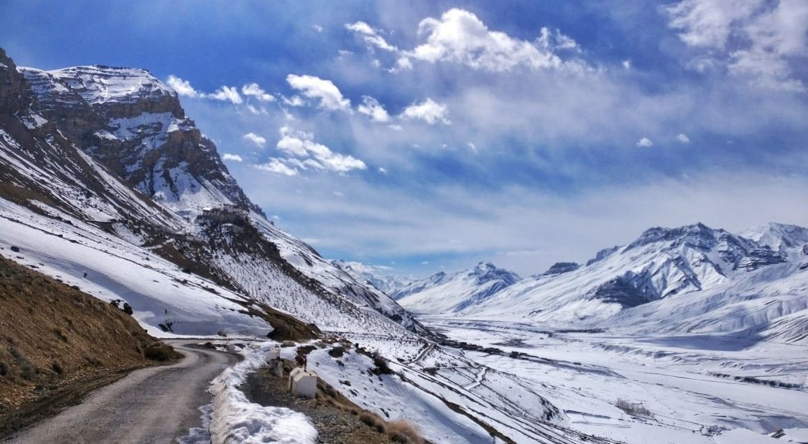 https://deshvideshstrapi.s3.ap-south-1.amazonaws.com/xmh76gaqgfckewmbh1lb_a5a07fa0b8.jpg - Winter Spiti Valley 