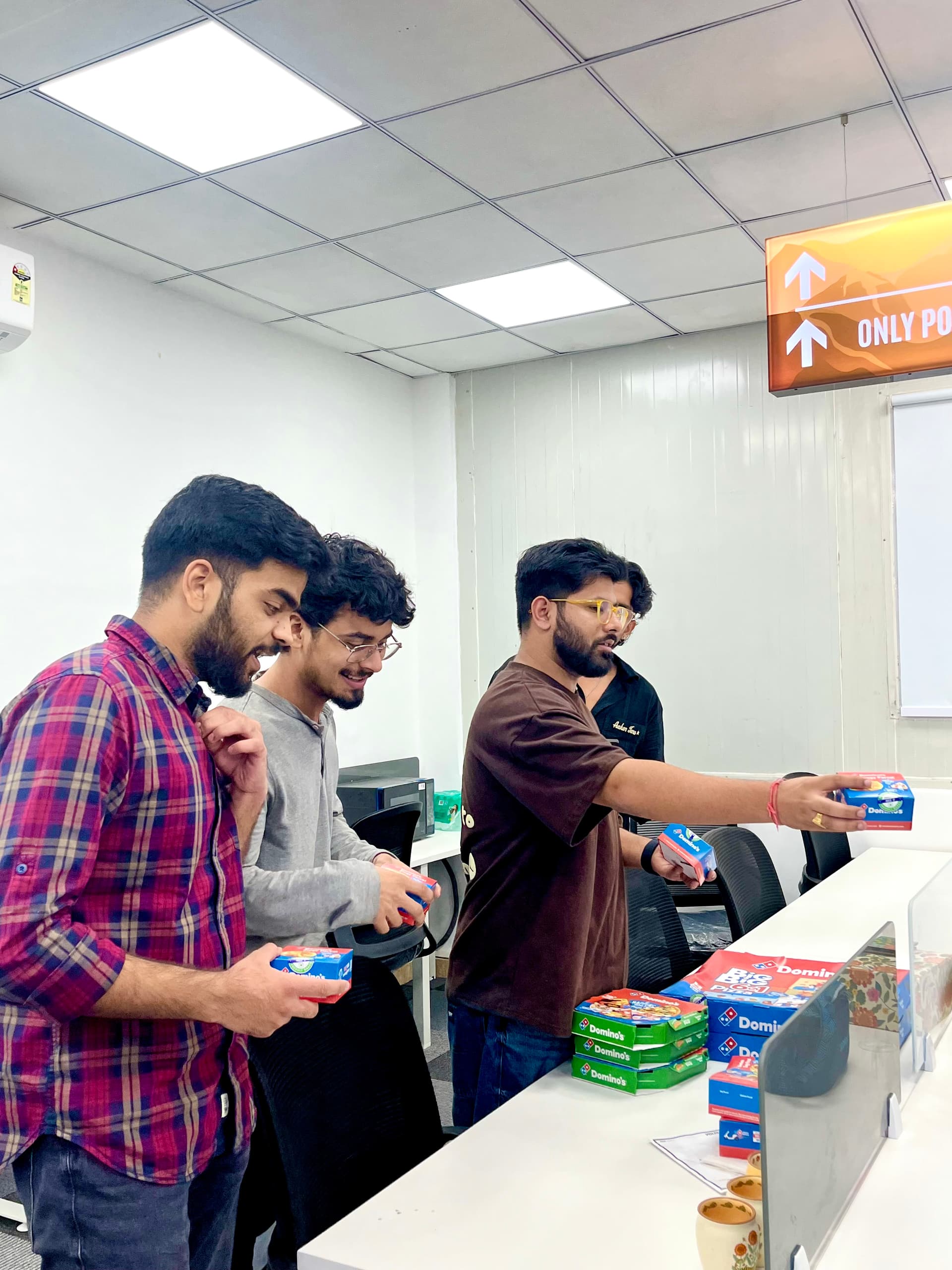 Desh Videsh travel moment