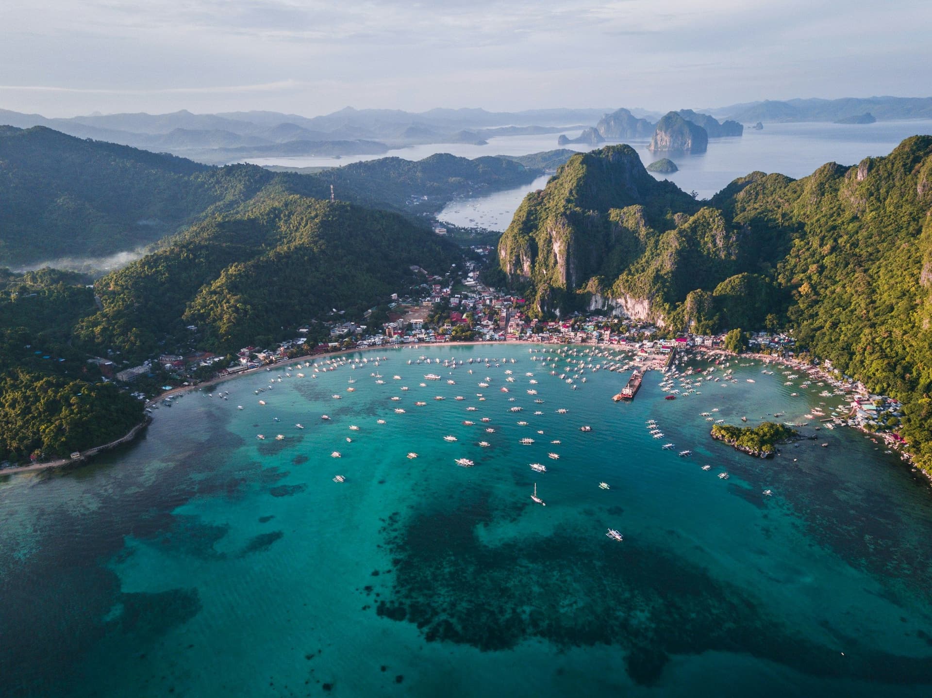 Philippines Travel Guide: Choosing the Right Islands for Your First Trip