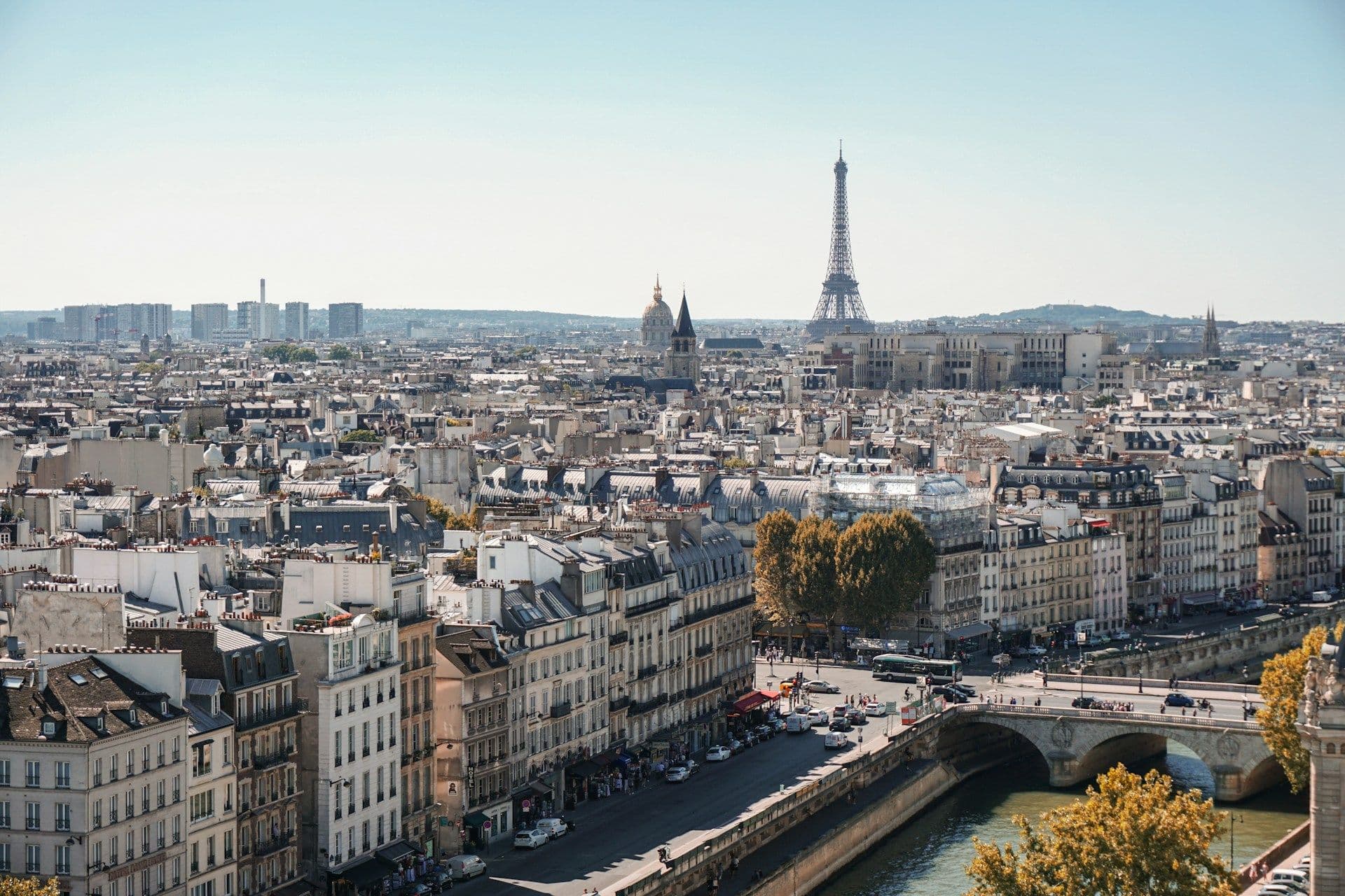 Paris Travel Guide for First-Time Visitors: What You Should Know Before You Go