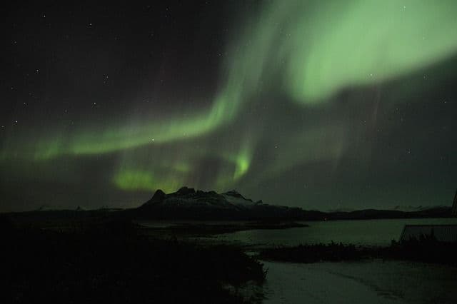 Chasing the Northern Lights in Russia: A Complete Guide to the Aurora Experience